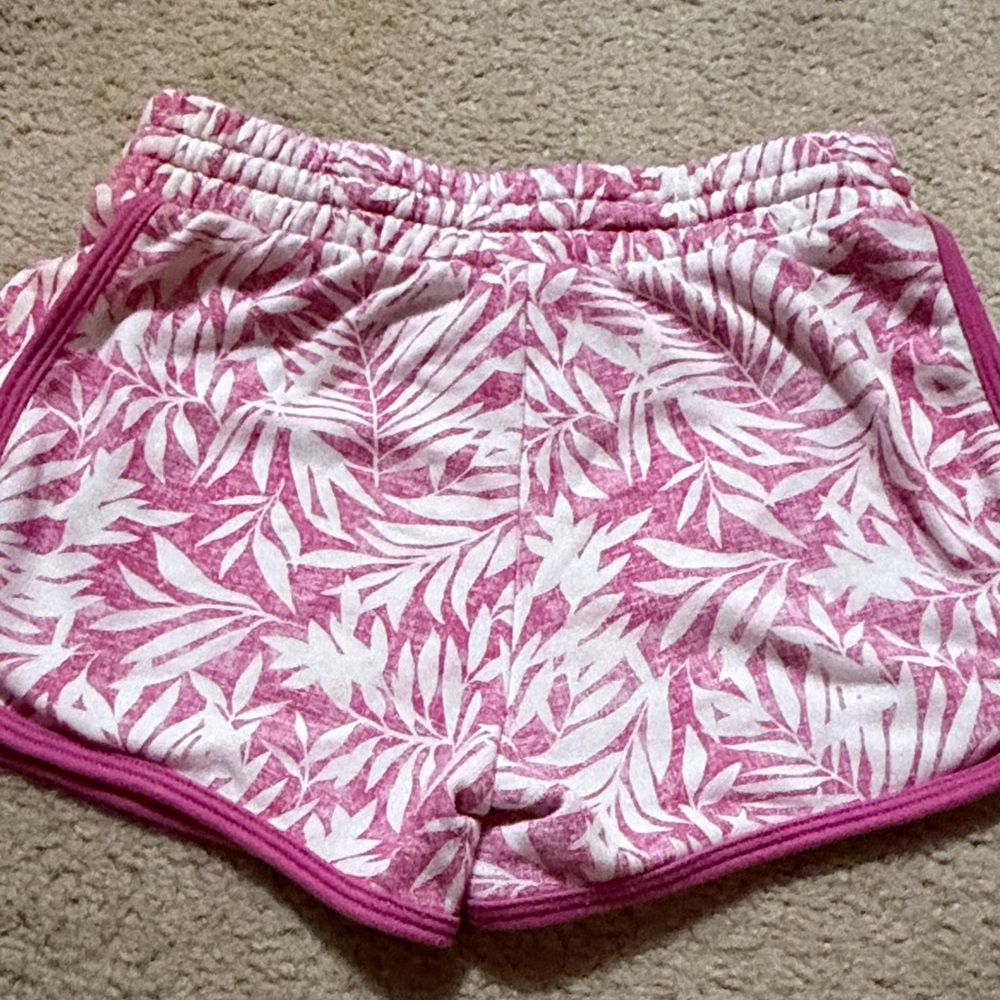 GAP Pink and White Tropical Print Shorts - Picture 3 of 4